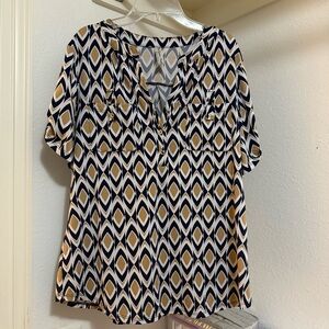 Navy Blue and Gold Top V-Neck Short Sleeves Size Small.